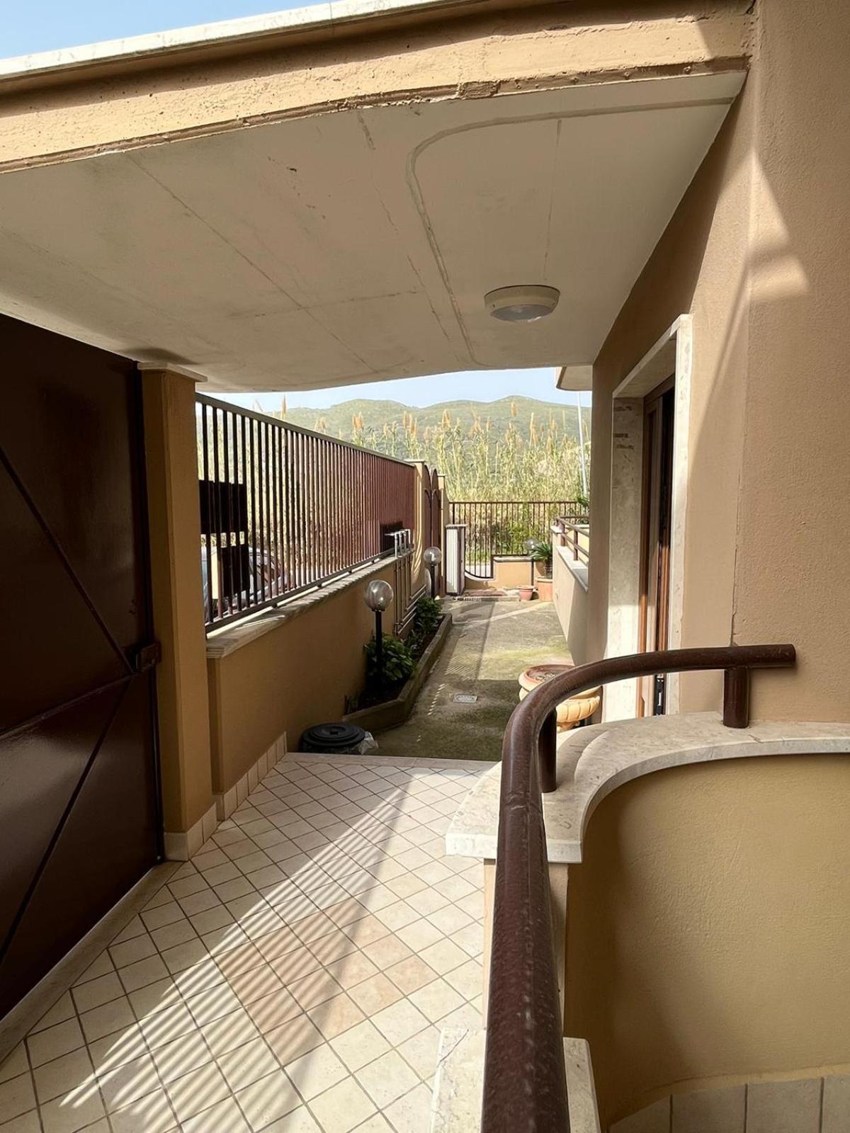Casa Sofia Apartment Mondragone Exterior foto